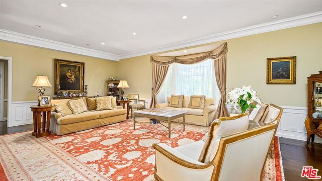 511 N BRISTOL Avenue, Los Angeles, CA 90049