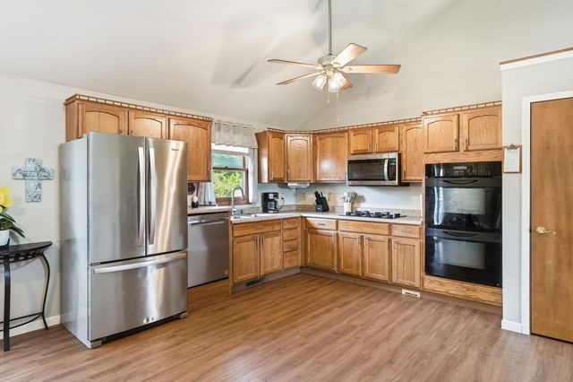 6512 Ravenwood Avenue, Portage, IN 46368