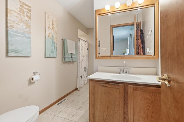 6512 Ravenwood Avenue, Portage, IN 46368