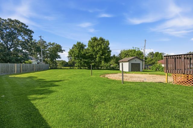 6512 Ravenwood Avenue, Portage, IN 46368