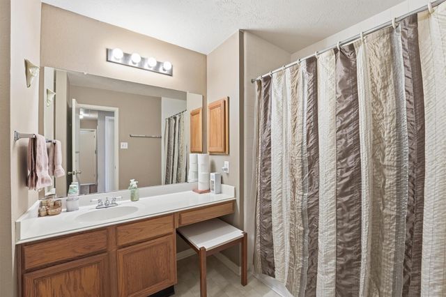 1603 Bonnie Lea Lane, Fresno, TX 77545