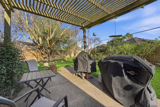 1603 Bonnie Lea Lane, Fresno, TX 77545