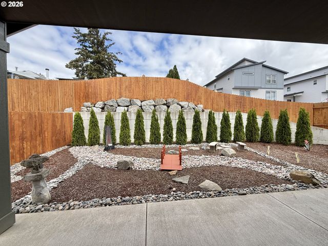 5218 Ne 43RD Cir, Vancouver, WA 98661