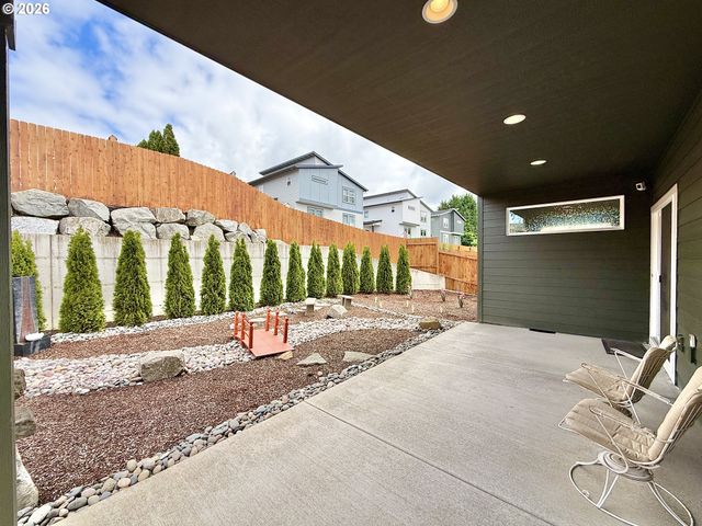5218 Ne 43RD Cir, Vancouver, WA 98661