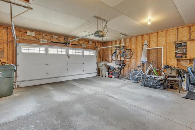 2941 Maple Run Drive, Madison, WI 53719