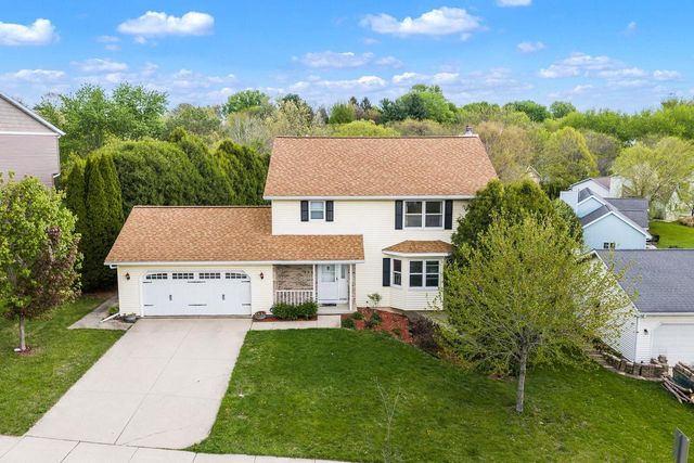 2941 Maple Run Drive, Madison, WI 53719