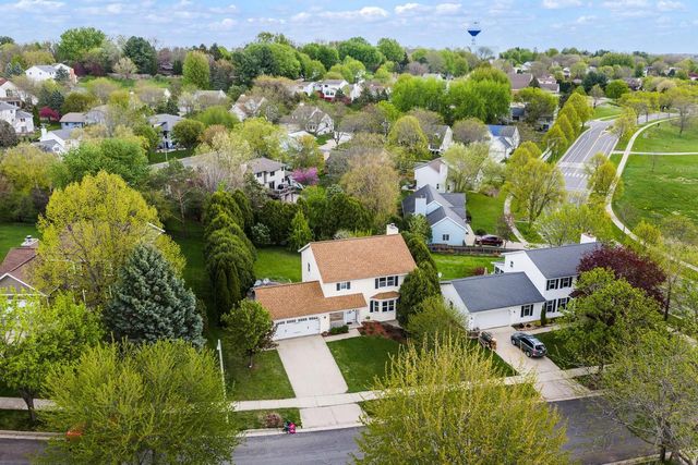 2941 Maple Run Drive, Madison, WI 53719