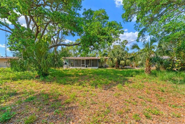 2238 CALEXICO WAY S, St Petersburg, FL 33712