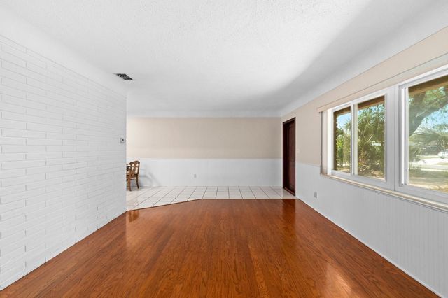 2238 CALEXICO WAY S, St Petersburg, FL 33712