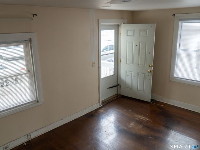 406 Poplar Street, New Haven, CT 06513
