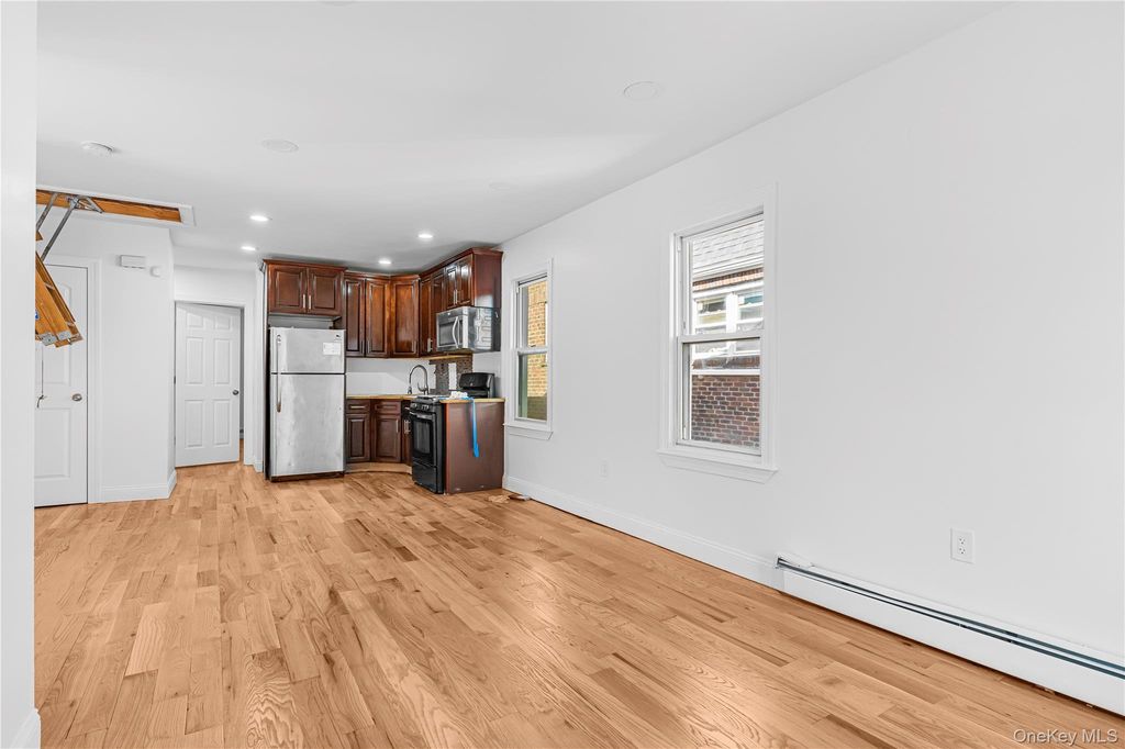 11570 Newburgh Street, Jamaica, NY 11412 — photo 5
