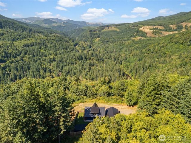 1141 Cedar Falls Road, Washougal, WA 98671