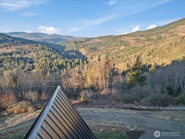 1141 Cedar Falls Road, Washougal, WA 98671