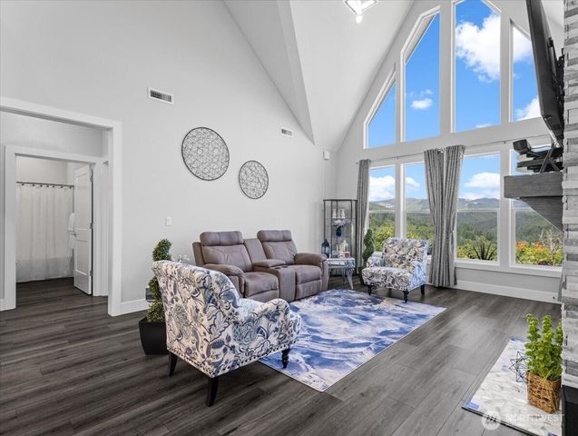 1141 Cedar Falls Road, Washougal, WA 98671