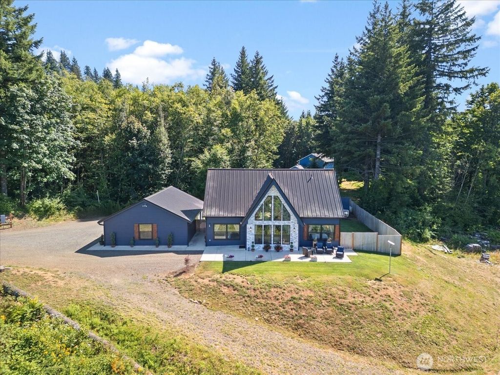 1141 Cedar Falls Road, Washougal, WA 98671