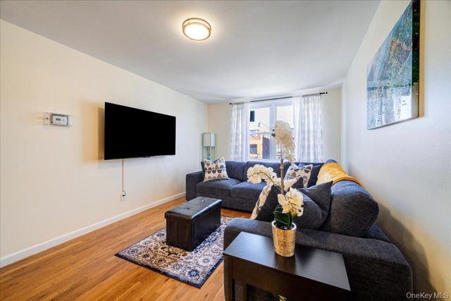 1442 E 86th Street E, Brooklyn, NY 11236