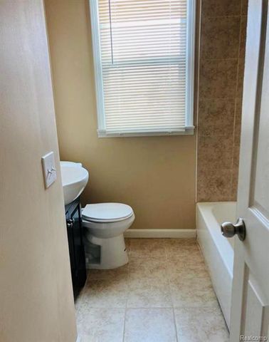 11744 Cascade Street, Detroit, MI 48204