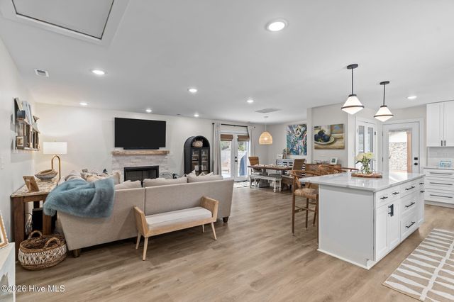 113 Wellington Drive, Wilmington, NC 28411