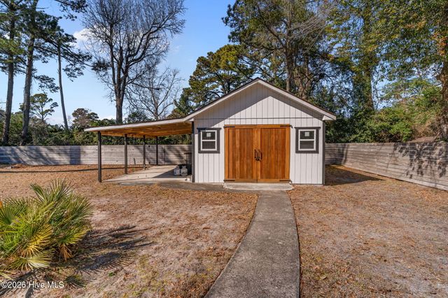 113 Wellington Drive, Wilmington, NC 28411