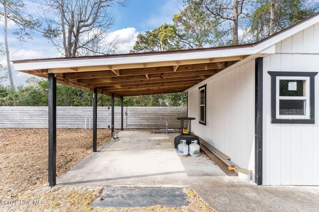 113 Wellington Drive, Wilmington, NC 28411