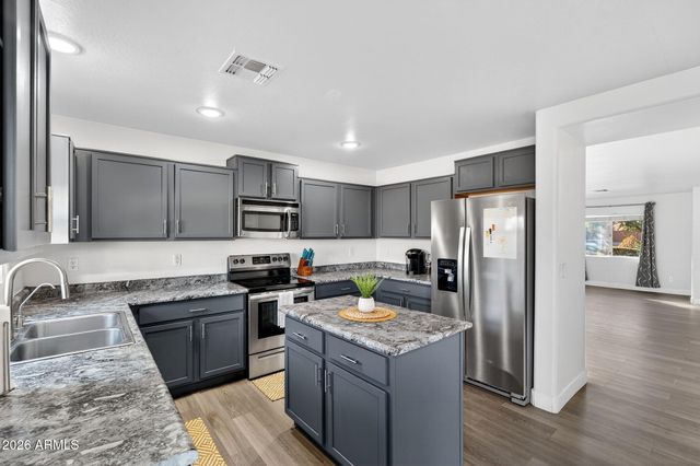 4610 E SUPERIOR Road, San Tan Valley, AZ 85143