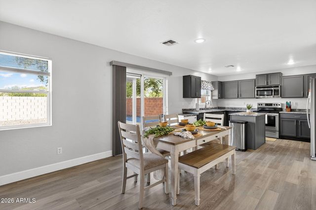 4610 E SUPERIOR Road, San Tan Valley, AZ 85143