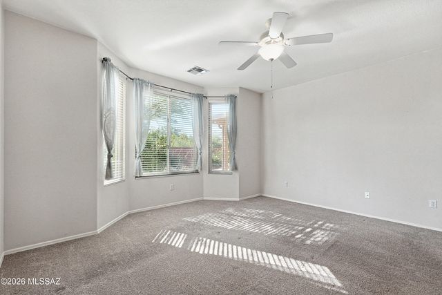 7995 W Morning Light Way, Tucson, AZ 85743