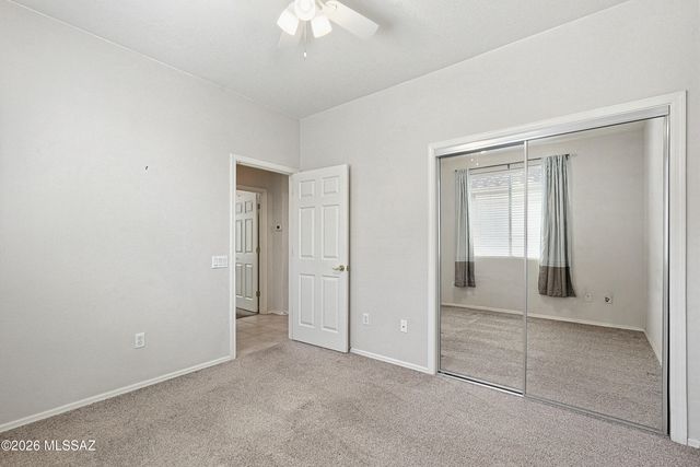 7995 W Morning Light Way, Tucson, AZ 85743