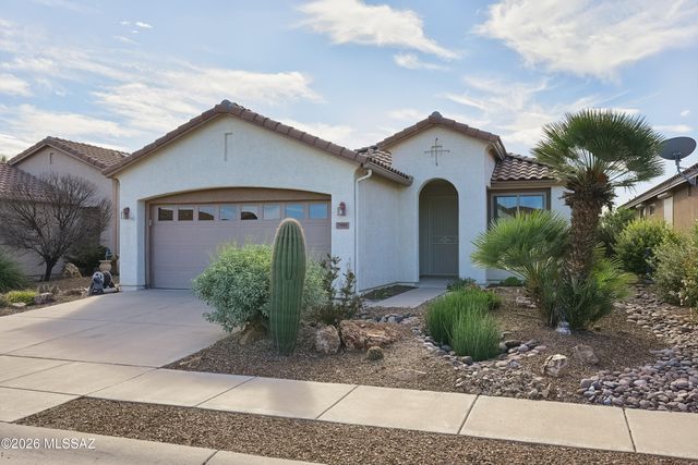 7995 W Morning Light Way, Tucson, AZ 85743