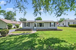 710 S Loucks Street, Aurora, IL 60505