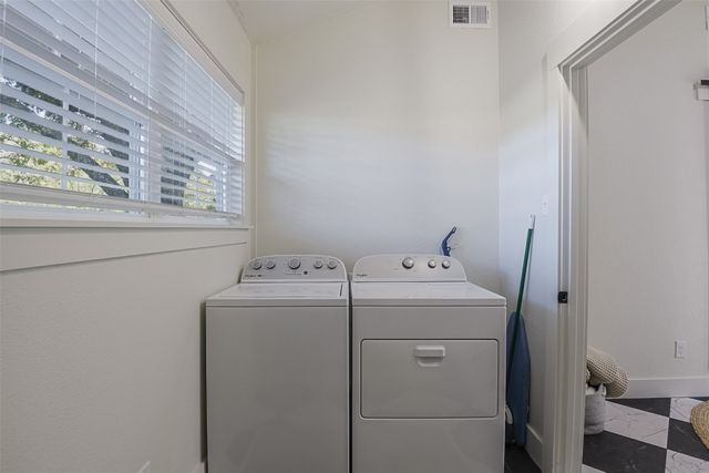 313 Highland Avenue, Waxahachie, TX 75165