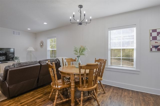 313 Highland Avenue, Waxahachie, TX 75165