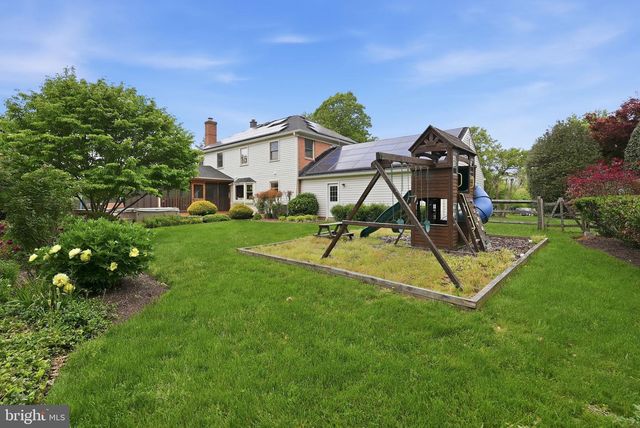 8100 BUCKSPARK LN E, Potomac, MD 20854