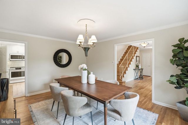8100 BUCKSPARK LN E, Potomac, MD 20854