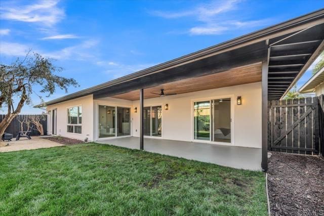 1638 La Tierra Lane, San Marcos, CA 92078