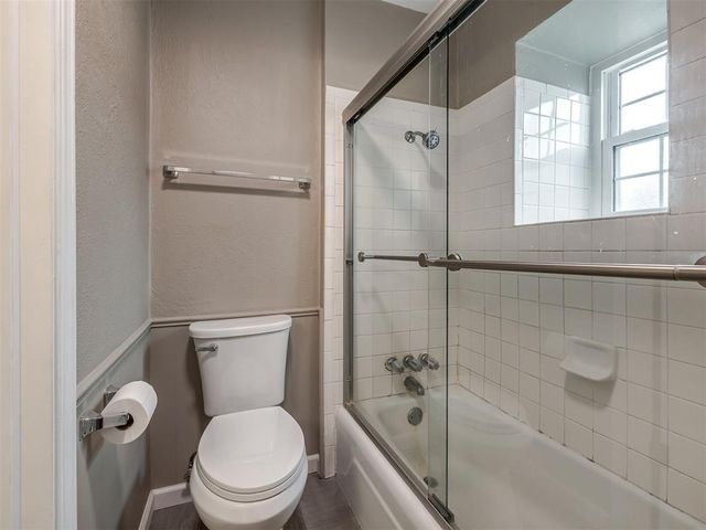 11413 N May Avenue B, Oklahoma City, OK 73120