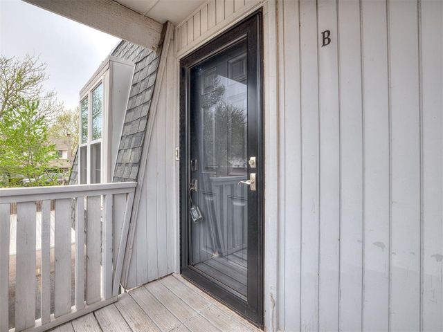11413 N May Avenue B, Oklahoma City, OK 73120