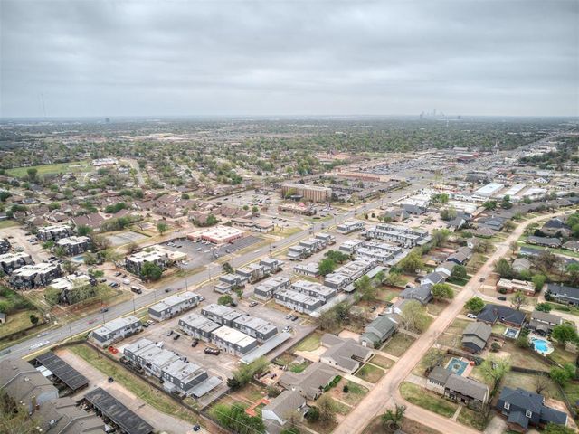 11413 N May Avenue B, Oklahoma City, OK 73120