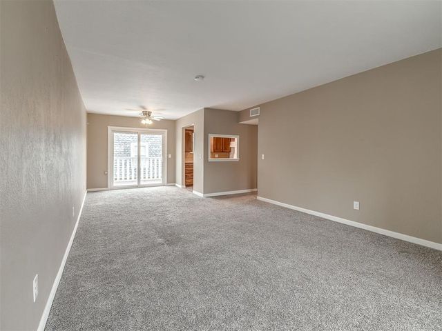 11413 N May Avenue B, Oklahoma City, OK 73120