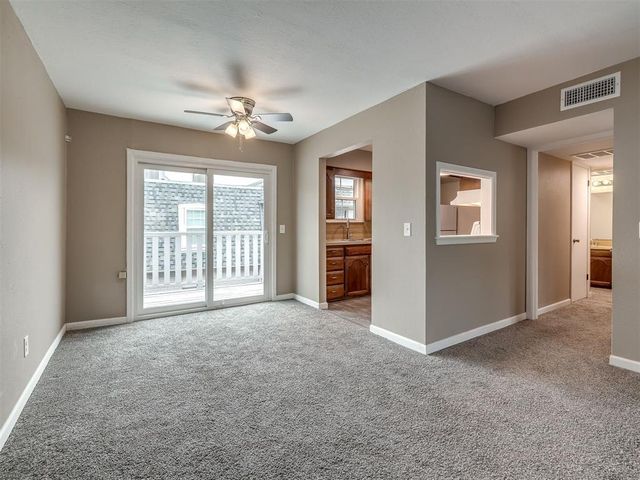 11413 N May Avenue B, Oklahoma City, OK 73120