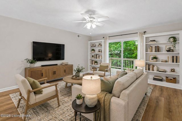 1815 Gardiner Ln APT G64, Louisville, KY 40205