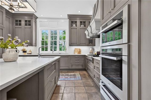 554 E New Salem Common NW, Marietta, GA 30064