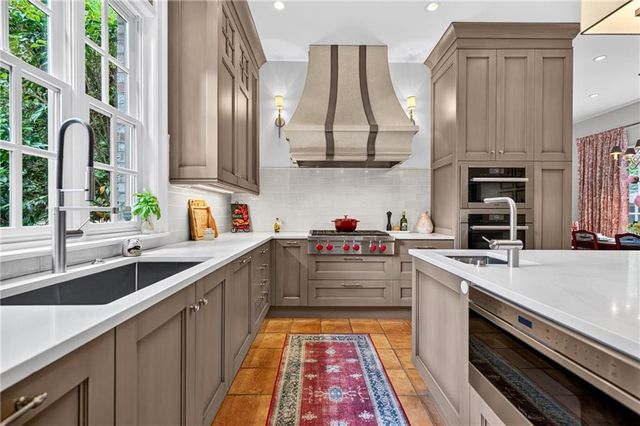 554 E New Salem Common NW, Marietta, GA 30064