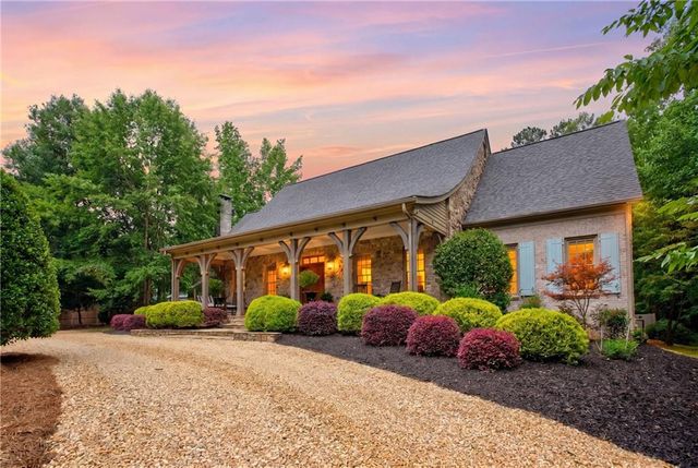 554 E New Salem Common NW, Marietta, GA 30064