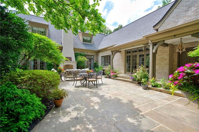 554 E New Salem Common NW, Marietta, GA 30064