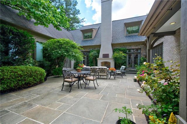 554 E New Salem Common NW, Marietta, GA 30064