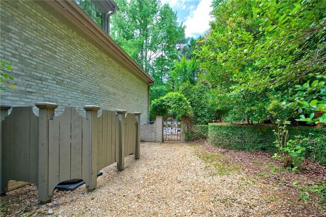 554 E New Salem Common NW, Marietta, GA 30064