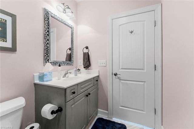 115 Lake Louise Drive, Mocksville, NC 27028