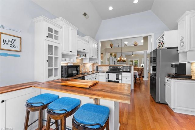 115 Lake Louise Drive, Mocksville, NC 27028