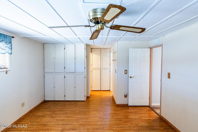 24261 E Shawnee Trail, Benson, AZ 85602